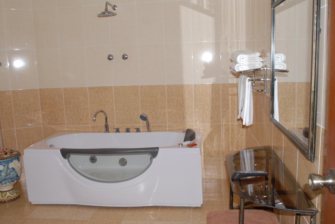 Asham Africa Hotel Bishoftu Экстерьер фото